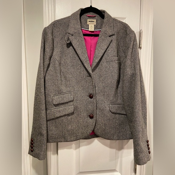 L.L. Bean Size 20 Gray Wool Herringbone Blazer Brown Leather Buttons Pink Lining - Picture 1 of 14